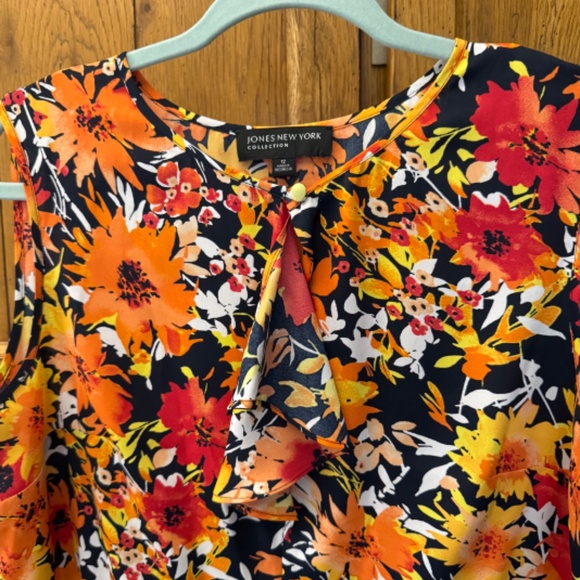 Jones New York Floral Sleeveless Blouse – Size 12 - Picture 2 of 6